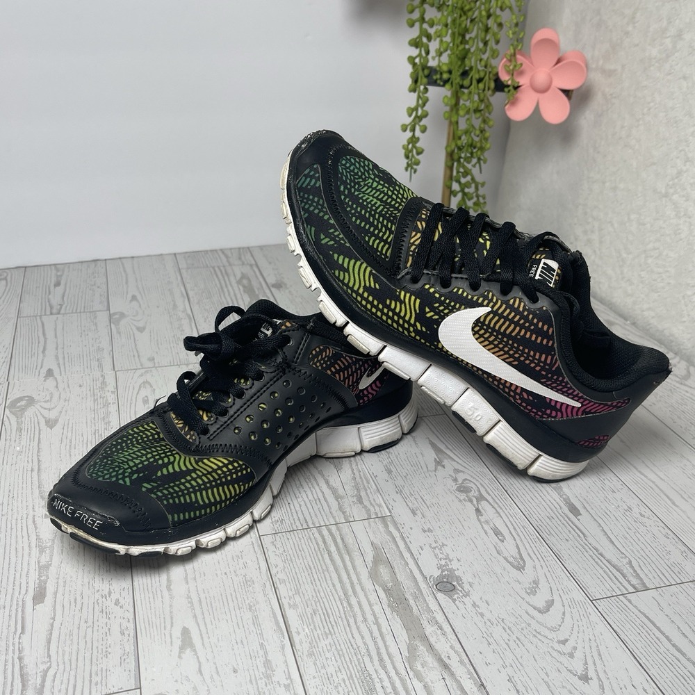Nike Free 5.0 Womens Athletic Shoes Sneaker Black 511281-06 Size 6